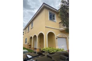 16630 SW 70th St, Miami, FL 33193, Sold 05/04/21