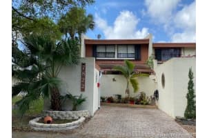 7822 SW 106th Cir, Miami, FL 33173, Sold 05/11/21