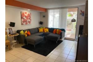 7822 SW 106th Cir, Miami, FL 33173, Sold 05/11/21