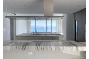 18501 Collins Ave, Sunny Isles Beach, FL 33160, Sold 08/25/21