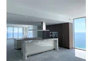 18501 Collins Ave, Sunny Isles Beach, FL 33160, Sold 08/25/21