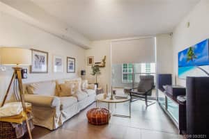 170 SE 14th St, Miami, FL 33131, Sold 04/15/21