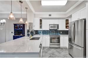 2421 NE 65th St, Fort Lauderdale, FL 33308, Sold 05/17/21