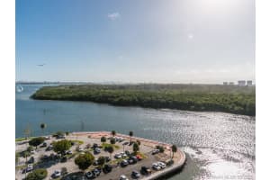 400 Kings Point Dr, Sunny Isles Beach, FL 33160, Sold 04/30/21