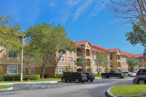101 SW 117th Ave, Pembroke Pines, FL 33025, Sold 04/30/21
