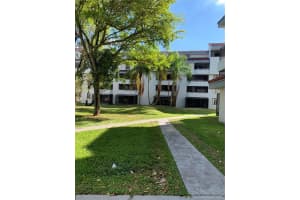 8205 SW 152nd Ave, Miami, FL 33193, Sold 05/06/21