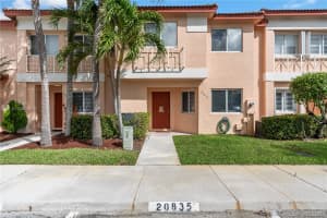 20835 NW 1st St, Pembroke Pines, FL 33029, Sold 04/19/21
