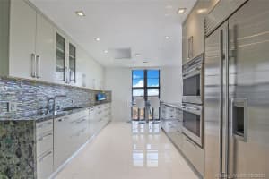5500 Collins Ave, Miami, FL 33140, Sold 09/14/21