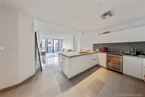 88 SW 7th St, Miami, FL 33130, Sold 02/15/22