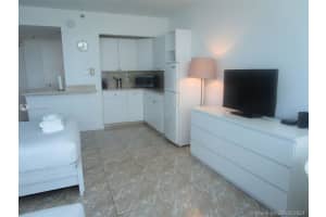 5445 Collins Ave, Miami Beach, FL 33140, Sold 12/13/21