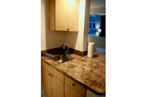 5445 Collins Ave, Miami Beach, FL 33140, Sold 12/13/21