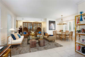 3520 Bayshore Villas Dr, Miami, FL 33133, Sold 08/02/21