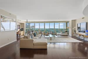 450 Alton Rd, Miami Beach, FL 33139, Sold 05/28/21