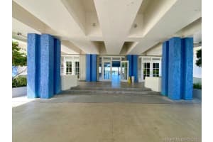 800 West Ave, Miami Beach, FL 33139, Sold 05/19/21