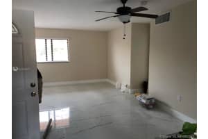2735 W 62nd St, Hialeah, FL 33016, Sold 04/01/21