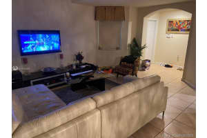 11401 NW 89th St, Doral, FL 33178, Sold 05/03/21