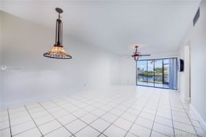 3252 Foxcroft Rd, Miramar, FL 33025, Sold 05/11/21
