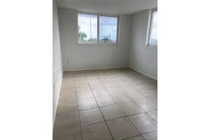 1251 NE 108th St, Miami, FL 33161, Sold 08/13/21