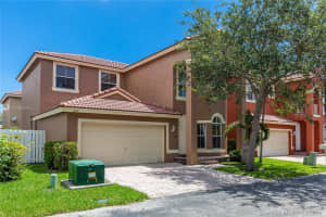 3819 SW 51st St, Fort Lauderdale, FL 33312, Sold 07/12/21