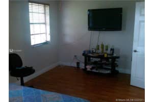 9840 Hammocks Blvd, Miami, FL 33196, Sold 04/16/21