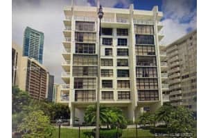 1440 Brickell Bay Dr # Mgr, Miami, FL 33131, Sold 04/28/21