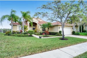 19135 SW 8th St, Pembroke Pines, FL 33029, Sold 05/07/21