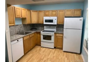 11513 NW 10th St, Pembroke Pines, FL 33026, Sold 07/14/21