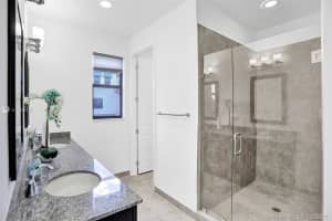20975 NW 1st Dr, Pembroke Pines, FL 33029, Sold 04/27/21