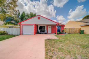 1240 SW 85th Ave, Pembroke Pines, FL 33025, Sold 05/06/21