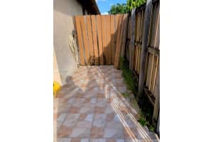 6713 NW 193rd Ln, Hialeah, FL 33015, Sold 05/25/21