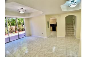 13801 NW 84th Ct, Hialeah, FL 33016, Sold 04/08/21