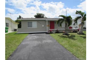 6828 NW 29th St, Sunrise, FL 33313, Sold 04/30/21