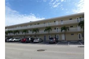 450 Golden Isles Dr #1g, Hallandale Beach, FL 33009, Sold 05/05/21