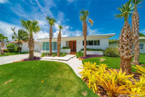 635 Fairway Dr, Miami Beach, FL 33141, Sold 06/11/21