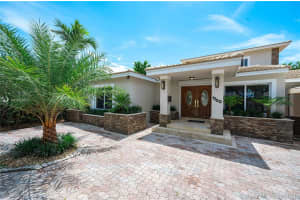 1700 Cleveland Rd, Miami Beach, FL 33141, Sold 06/24/22