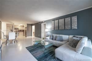 1045 10th St, Miami Beach, FL 33139, Sold 06/04/21
