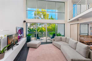 221 Jefferson Ave, Miami Beach, FL 33139, Sold 04/23/21