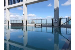 151 SE 1st St, Miami, FL 33131, Sold 01/06/22