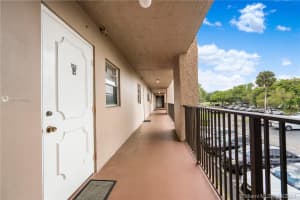 9460 Tangerine Pl, Davie, FL 33324, Sold 07/02/21