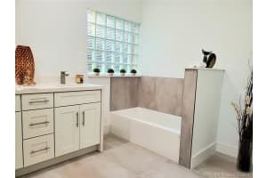 4851 NW 103rd Dr, Coral Springs, FL 33076, Sold 04/21/21
