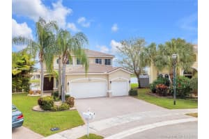 19309 SW 64th St, Fort Lauderdale, FL 33332, Sold 04/09/21