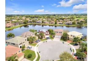 19309 SW 64th St, Fort Lauderdale, FL 33332, Sold 04/09/21