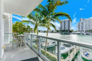 7928 East Dr, North Bay Village, FL 33141, Sold 10/06/21