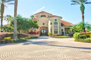 7200 Westpointe Blvd, Orlando, FL 32835, Sold 08/02/21