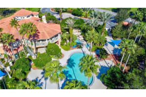 7200 Westpointe Blvd, Orlando, FL 32835, Sold 08/02/21
