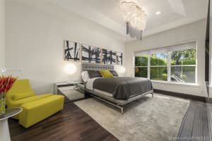 1392 Harbor View W, Hollywood, FL 33019, Sold 06/03/21