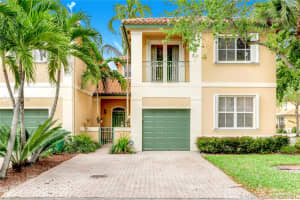 8367 NW 142nd St, Hialeah, FL 33016, Sold 04/19/21