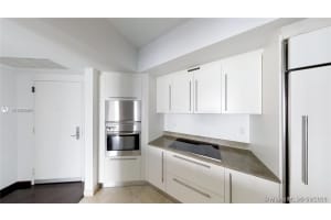 450 Alton Rd, Miami Beach, FL 33139, Sold 06/17/21