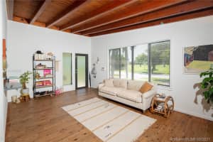 525 Fairway Dr, Miami Beach, FL 33141, Sold 03/09/21