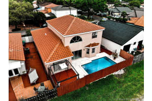 19831 NW 82nd Ct, Hialeah, FL 33015, Sold 06/28/21